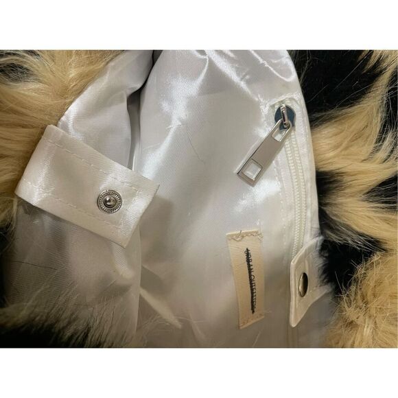 New Urban Outfitters Faux Fur Medium Tote Bag - Picture 7 of 10
